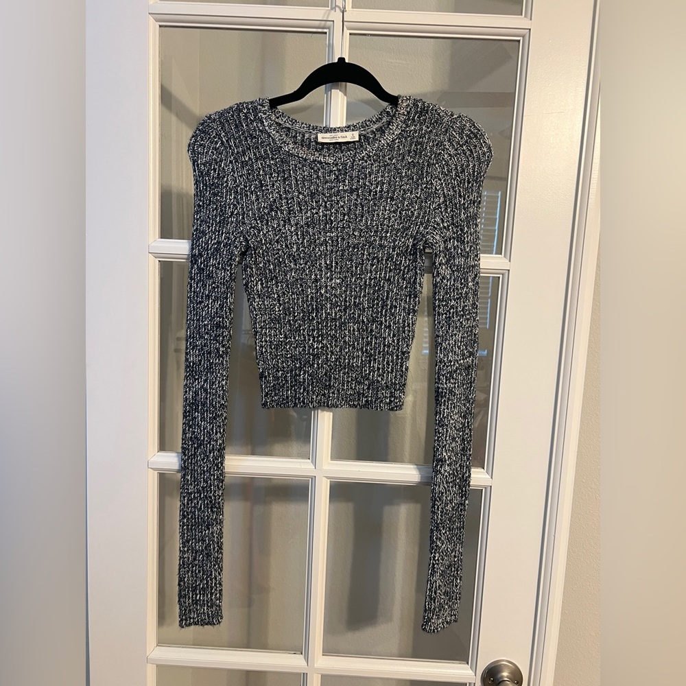 Abercrombie & Fitch Black and White Marled Ribbed Sweater Top